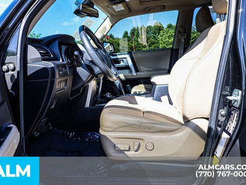 Used 2023 Toyota 4Runner Limited AWD/4WD image 17