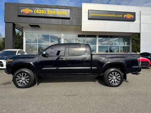 Used 2021 Toyota Tacoma Limited w/ Blackout Package (TMS) AWD/4WD image 2