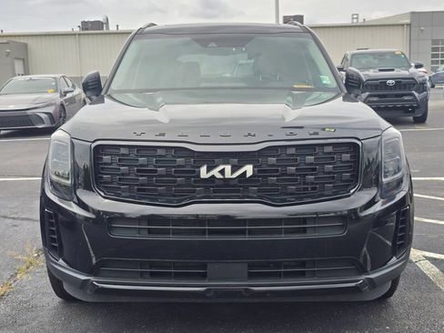 Used 2022 Kia Telluride EX w/ EX Premium Package AWD/4WD image 3