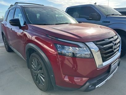 Used 2022 Nissan Pathfinder SL w/ SL Premium Package
