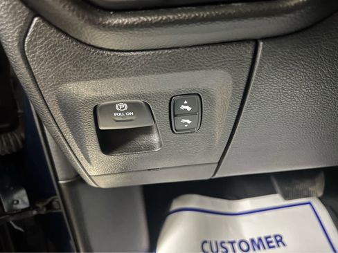 Used 2022 RAM 1500 Big Horn image 32