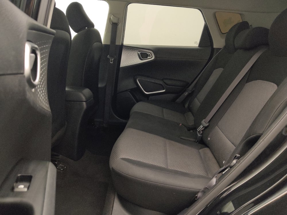 Used 2020 Kia Soul LX FWD image 18