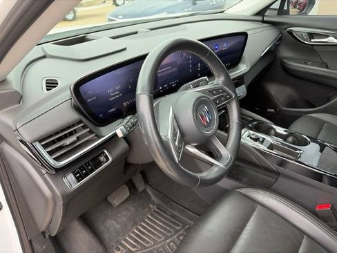 Used 2024 Buick Envision Preferred AWD/4WD image 12