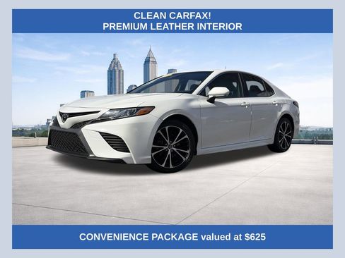 Used 2018 Toyota Camry SE w/ Convenience Package image 1