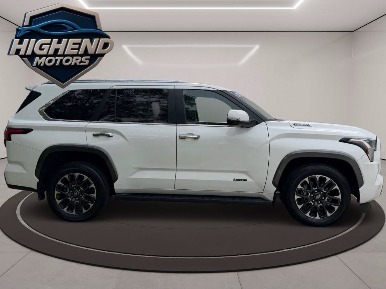 Used 2025 Toyota Sequoia Limited AWD/4WD image 7