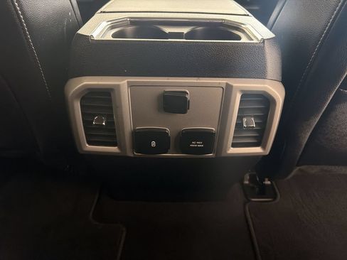 Used 2021 Ford F250 Lariat AWD/4WD image 22