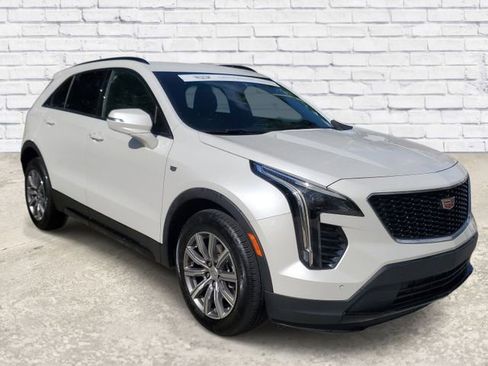 Certified 2023 Cadillac XT4 Sport FWD image 5