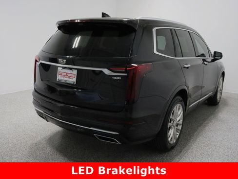 Used 2022 Cadillac XT6 Premium Luxury w/ Technology Package image 7