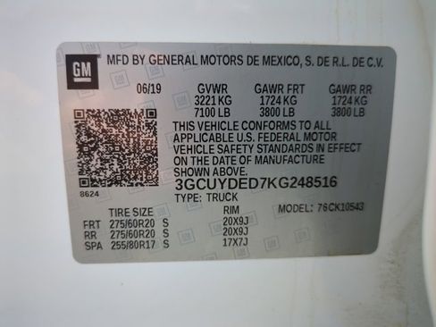 Used 2019 Chevrolet Silverado 1500 LT w/ Texas Edition image 24