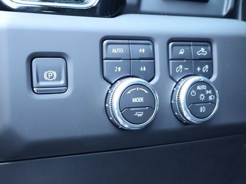 New 2026 GMC Sierra 1500 Denali w/ Technology Package image 23