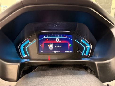 Used 2023 Honda Odyssey Touring image 15