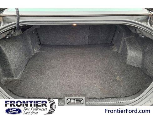 Used 2011 Ford Fusion SEL image 27