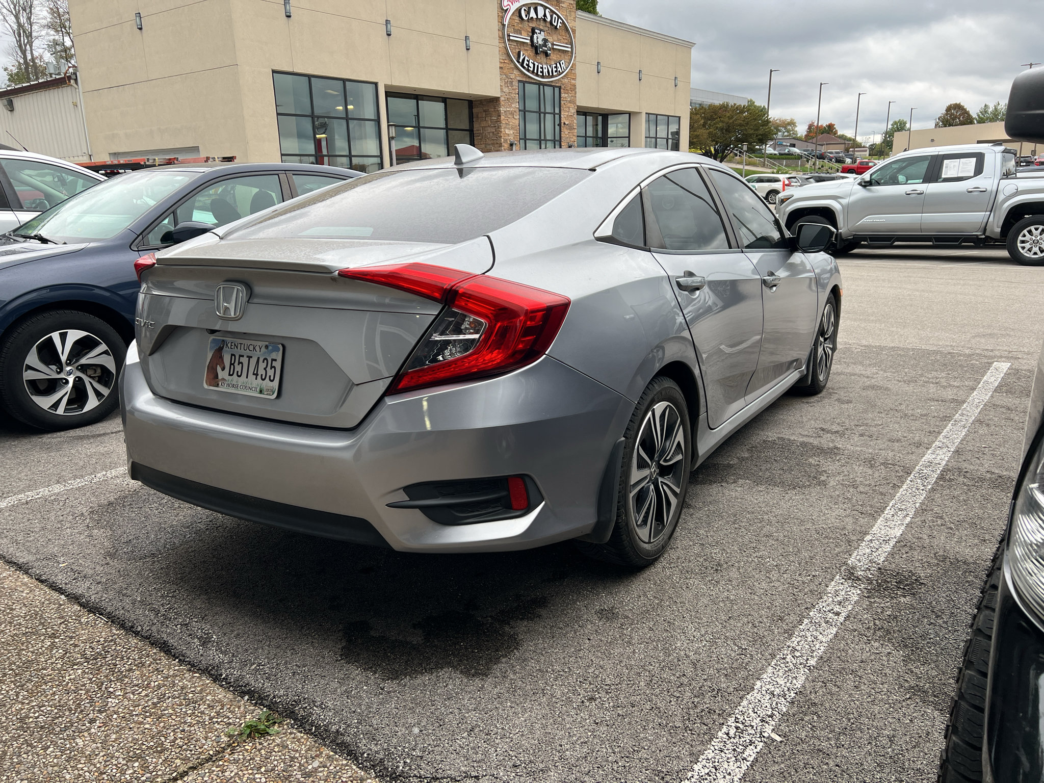 Used 2016 Honda Civic EX-T image 7