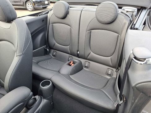 Certified 2023 MINI Cooper S image 10