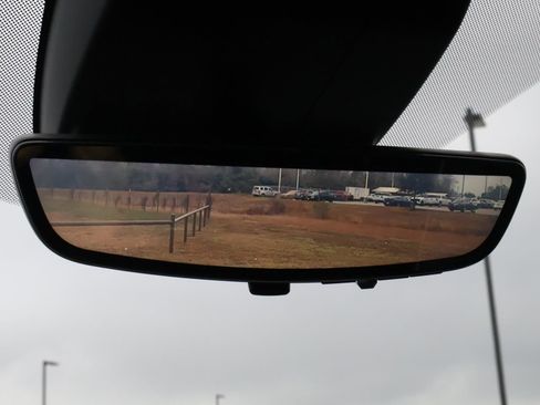 Used 2024 Chevrolet Tahoe Premier w/ Premium Package image 37