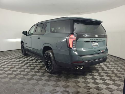 New 2026 Chevrolet Suburban RST image 6