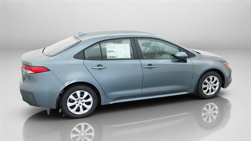 New 2027 Toyota Corolla LE FWD image 8