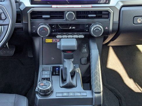 New 2025 Toyota Tacoma TRD Off-Road image 18