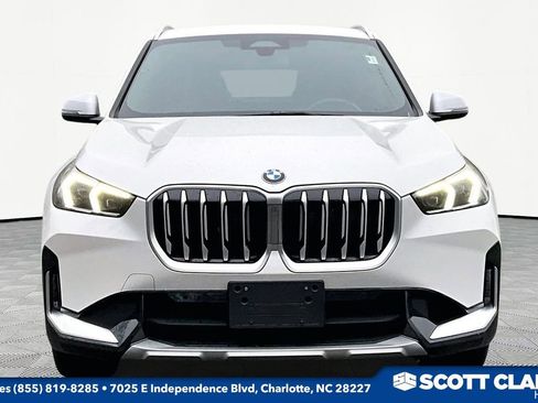Used 2023 BMW X1 xDrive28i w/ Convenience Package image 2