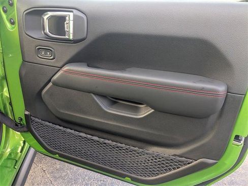 New 2025 Jeep Wrangler Rubicon w/ XTREMEE 35" Tire Package image 32