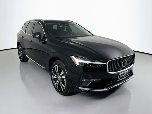 Used 2023 Volvo XC60 B5 Plus AWD/4WD image 7