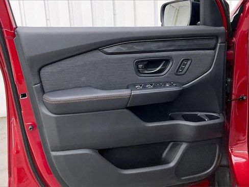 Certified 2026 Honda Passport TrailSport image 21