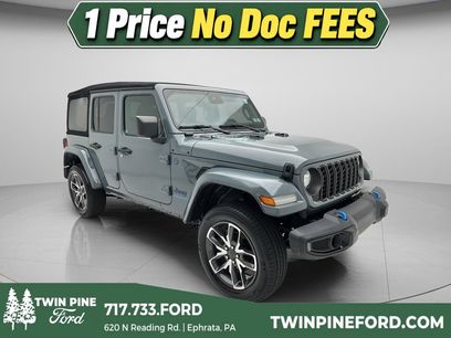 Used 2024 Jeep Wrangler Unlimited w/ Convenience Group