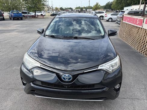 Used 2017 Toyota RAV4 Limited w/ Advanced Technology Package AWD/4WD image 3