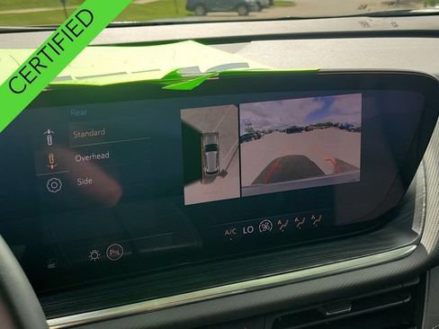 Certified 2024 Buick Envision Preferred AWD/4WD image 17