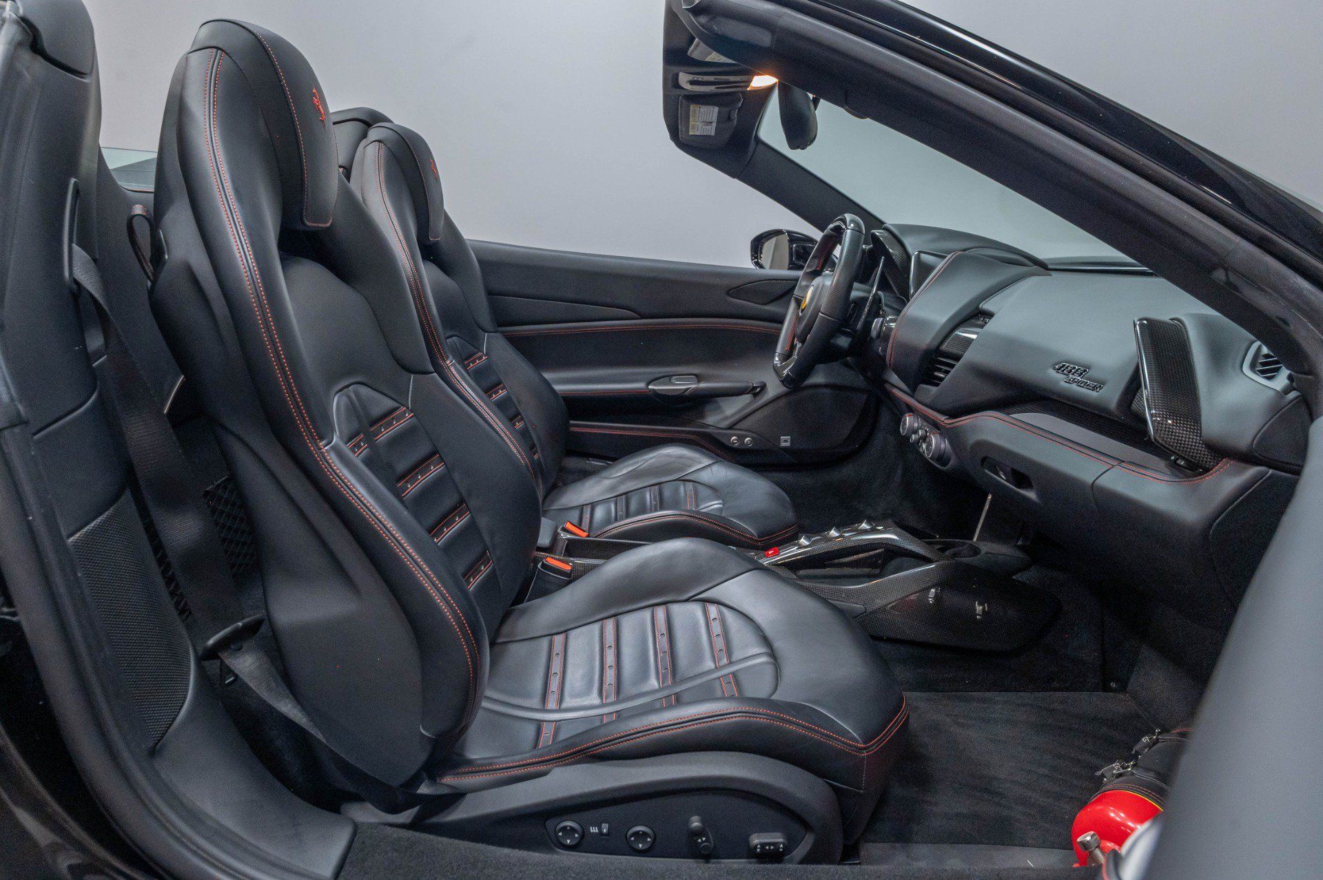 Used 2016 Ferrari 488 Spider RWD image 43