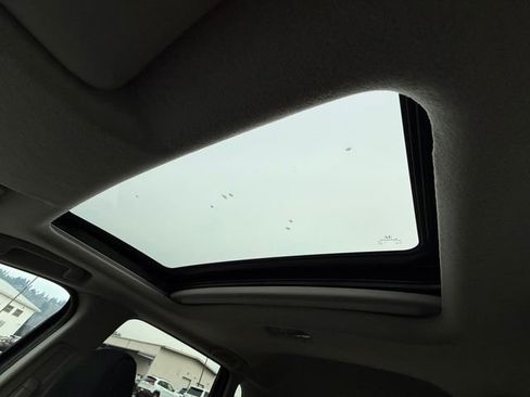 Used 2015 Honda Fit EX image 26