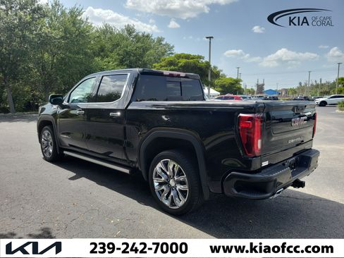 Used 2024 GMC Sierra 1500 Denali w/ Denali Reserve Package AWD/4WD image 6