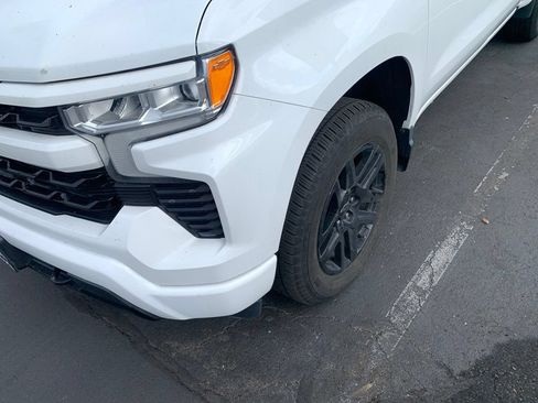 Used 2022 Chevrolet Silverado 1500 RST AWD/4WD image 2
