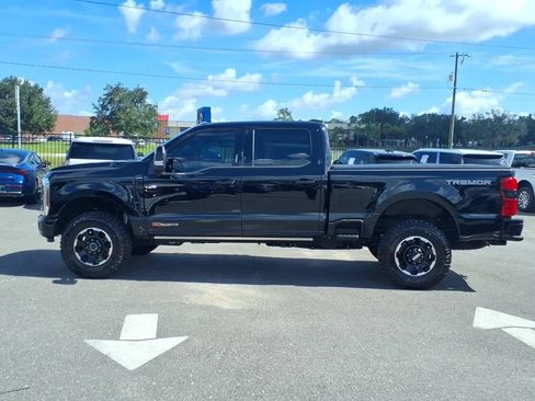 Used 2026 Ford F250 Lariat w/ Tremor Off-Road Package AWD/4WD image 3