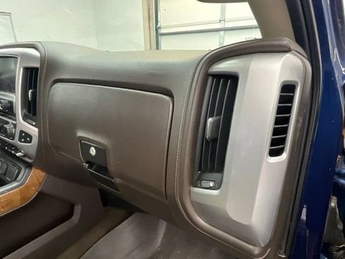 Used 2017 GMC Sierra 1500 SLT w/ SLT Premium Package AWD/4WD image 10