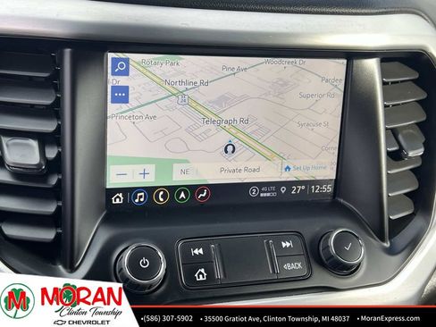 Certified 2023 GMC Acadia SLT w/ Preferred Package image 22