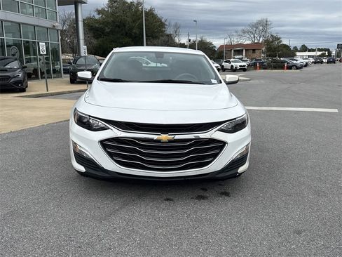 Used 2021 Chevrolet Malibu LS image 4