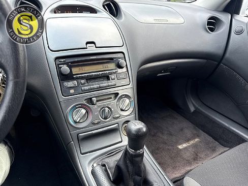 Used 2003 Toyota Celica GT image 18