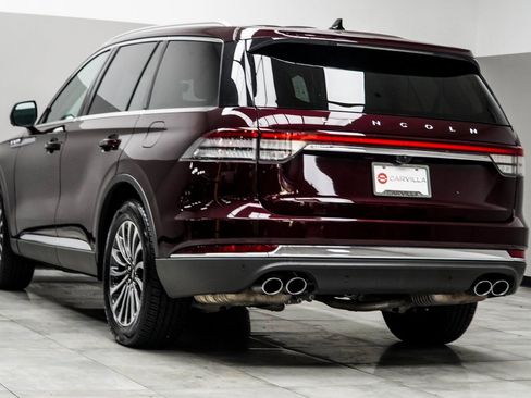 Used 2022 Lincoln Aviator Reserve w/ Elements Package Plus image 10