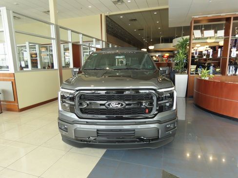 New 2026 Ford F150 Lariat w/ Equipment Group 502A High AWD/4WD image 5