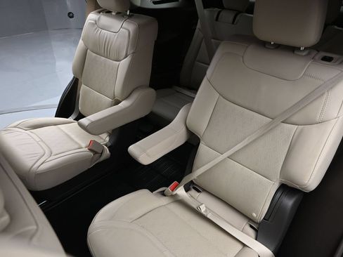 Certified 2023 Ford Explorer Platinum AWD/4WD image 20