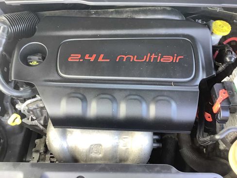 Used 2021 Jeep Compass Limited AWD/4WD image 8
