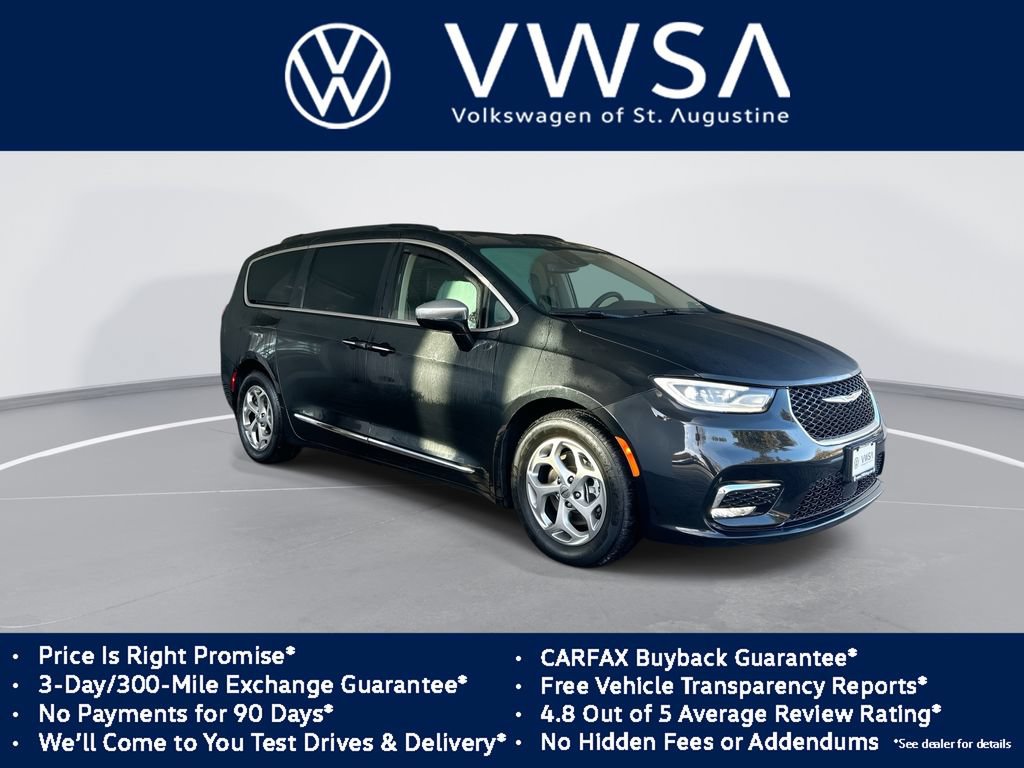 Used 2023 Chrysler Pacifica Limited FWD image 1