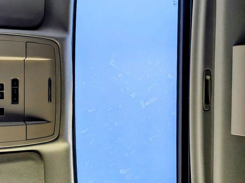 Used 2016 Chevrolet Silverado 2500 High Country w/ Duramax Plus Package image 20