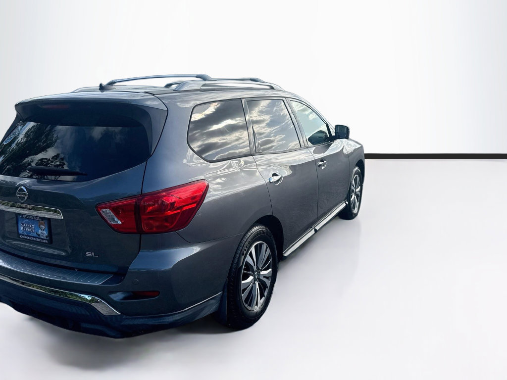 Used 2017 Nissan Pathfinder SL w/ SL Premium Package FWD image 7