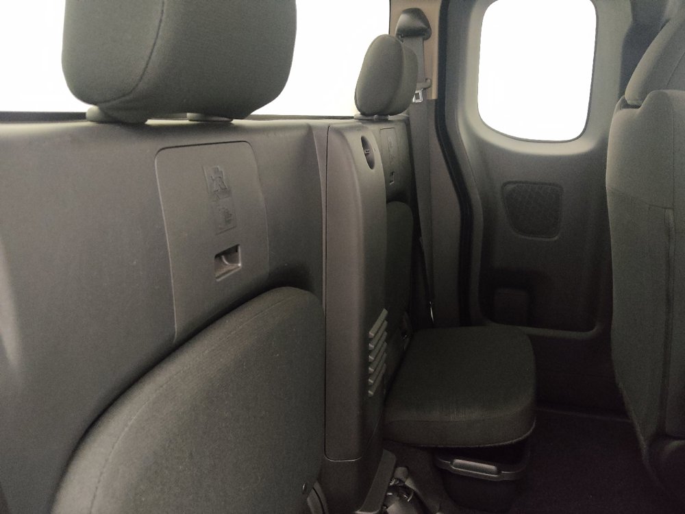 Used 2022 Nissan Frontier S w/ Technology Package RWD image 19