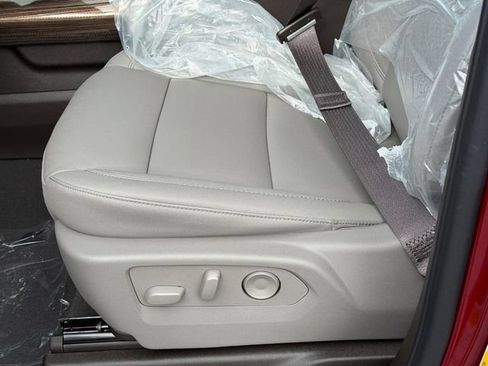 New 2026 Chevrolet Silverado 1500 RST w/ RST All Star Premium Package AWD/4WD image 13