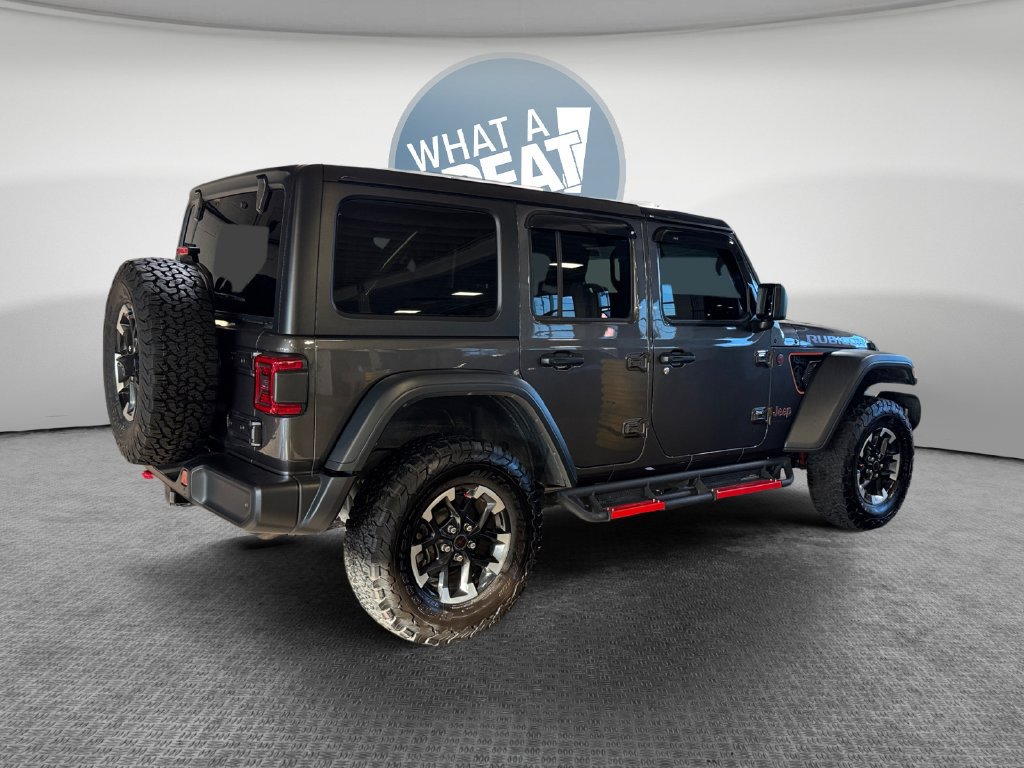 Used 2024 Jeep Wrangler Unlimited Rubicon w/ Technology Group AWD/4WD image 3