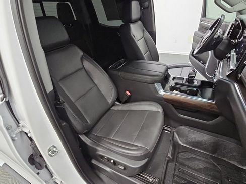 Used 2023 GMC Sierra 1500 SLT AWD/4WD image 41