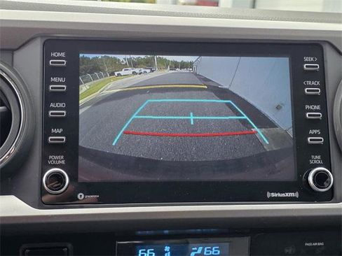 Certified 2022 Toyota Tacoma SR5 image 11